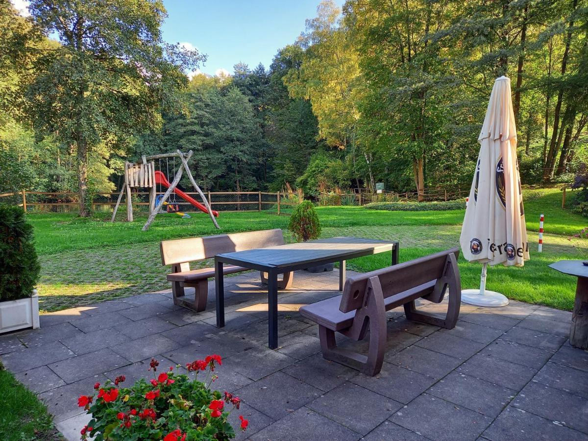 Ferienwohnung Am Waldsee Mit Schwimmbad Gernsbach Exteriör bild